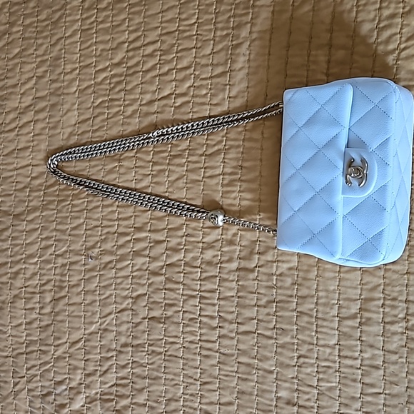 NEW Chanel White Caviar Shoulder Mini Flap Bag Gold Heart 10601 AUTHENTIC NWT - Picture 14 of 17